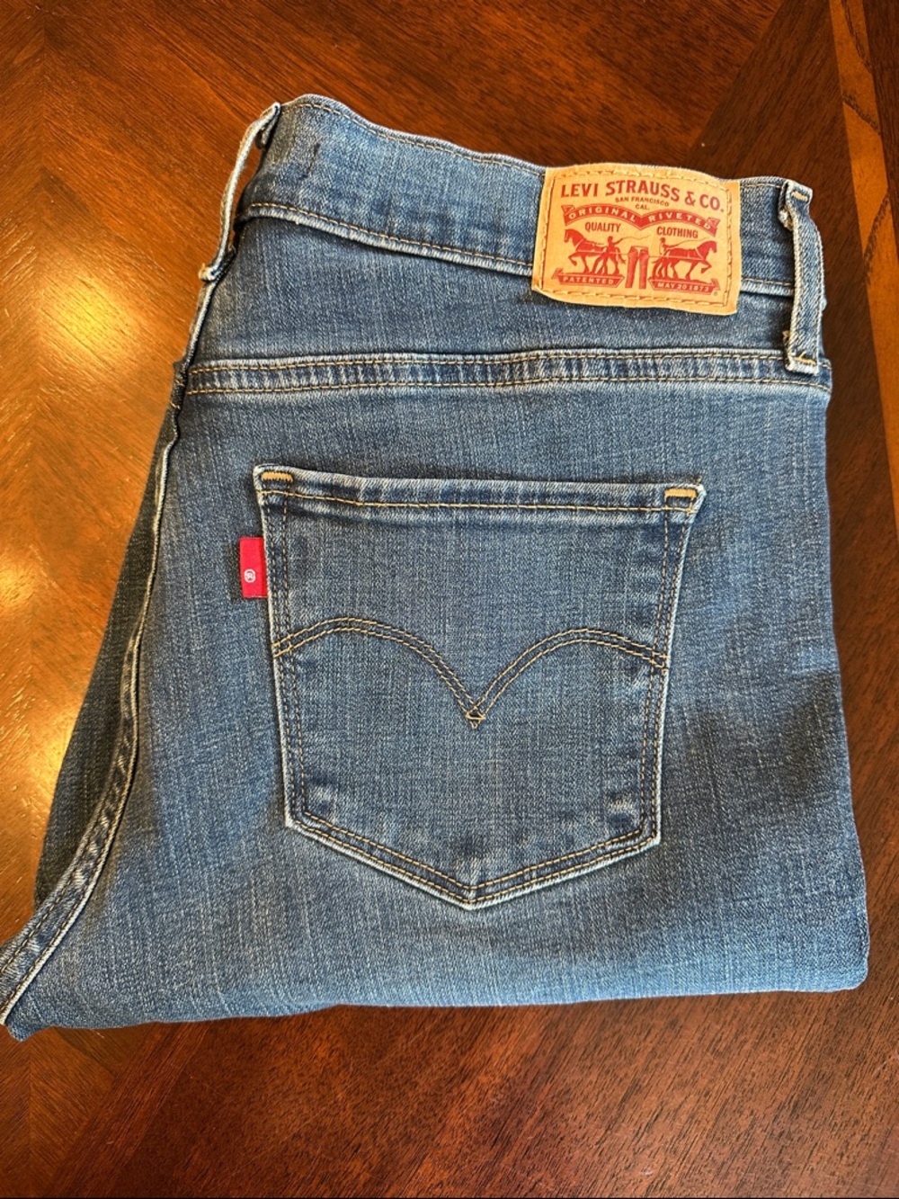Levi's Medium Blue Denim Jeans with Red Tab